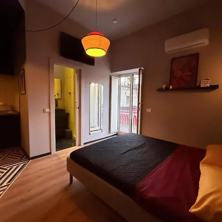 Appartement Arnaldone 149 Napels